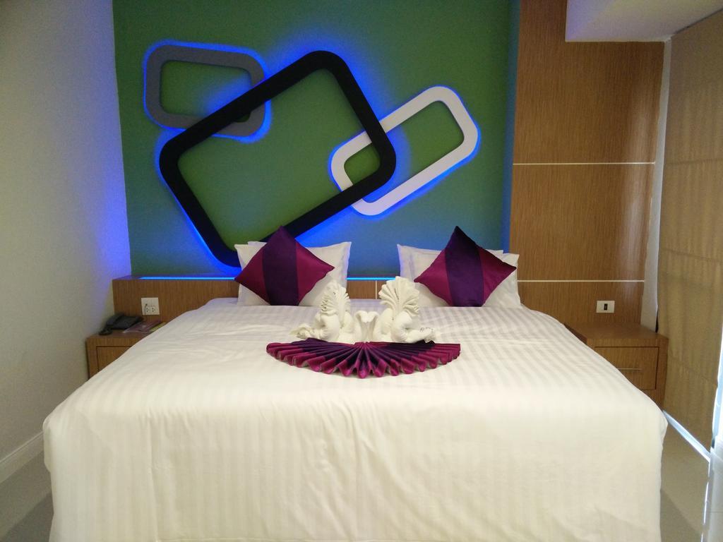 Phitsanulok United Hotell Rum bild