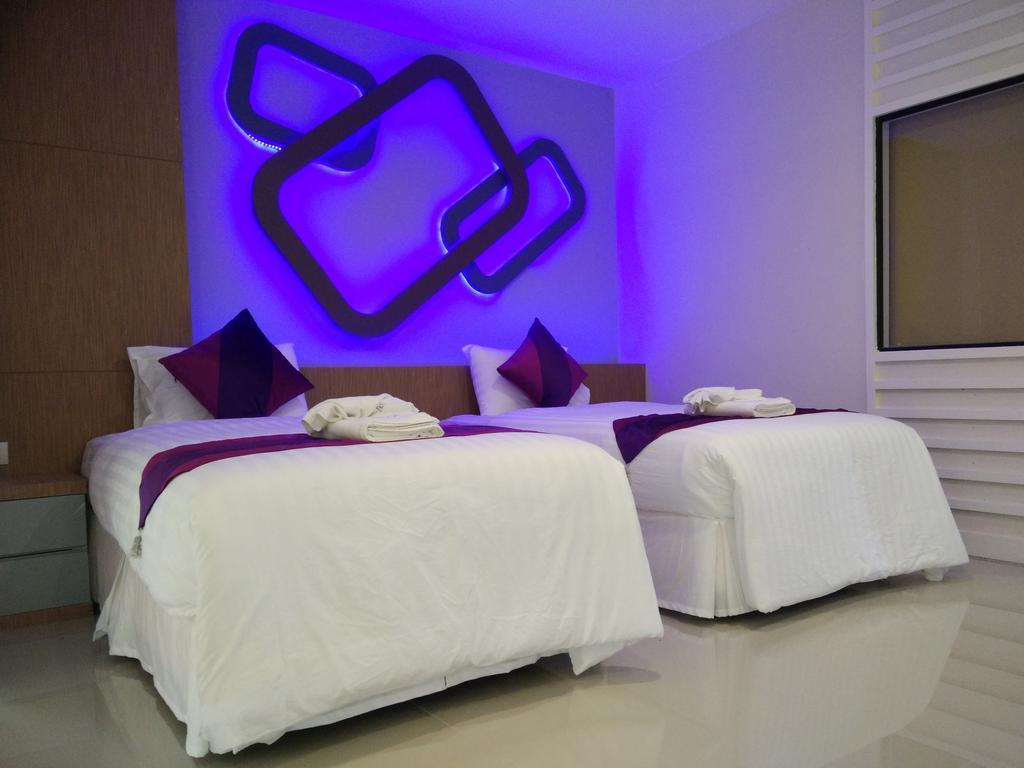 Phitsanulok United Hotell Rum bild